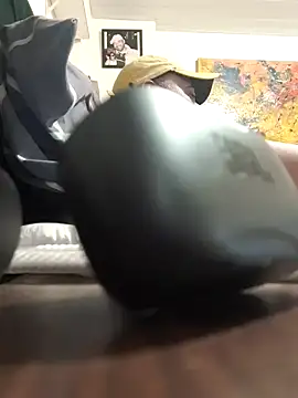 Coroatopatudo4546 online show from 10/26/25, 03:45