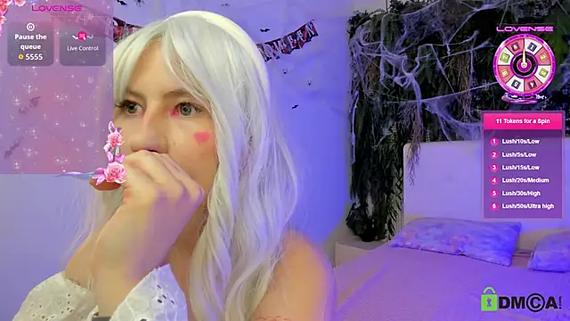 Lillith  6ia online show from 11/01/25, 02:52