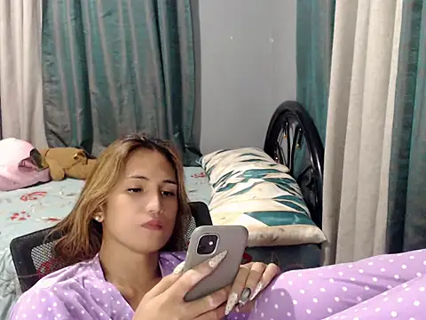 prettysam9 online show from 07/10/26, 06:10