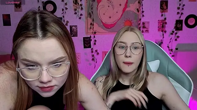  kitEkat   online show from 10/26/25, 08:59