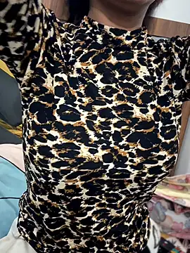 Snapshot of jeshmin_rao chatting on 10/28/25, 10:56 jeshmin rao online show from 10/28/25, 10:56