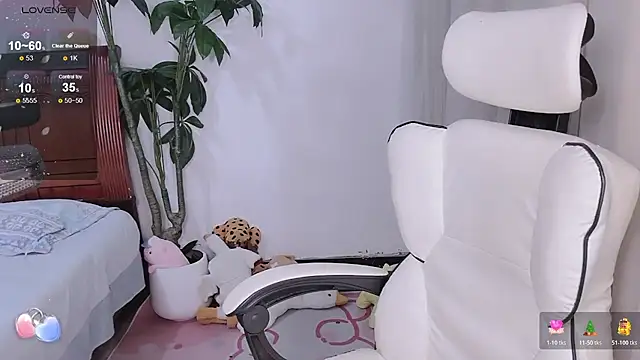 Tangt- online show from 12/03/25, 02:41