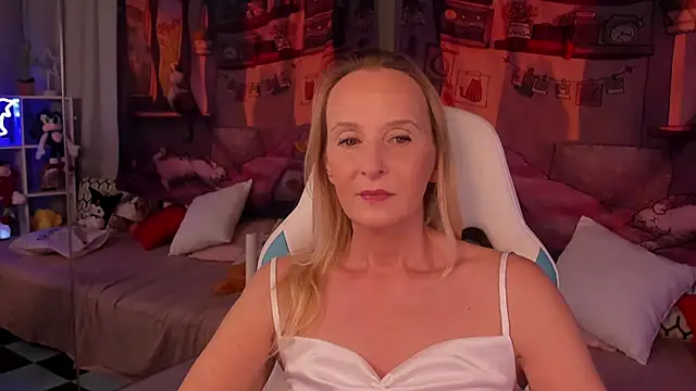 ScarlettPalmer online show from 11/12/25, 10:37