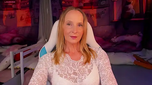 ScarlettPalmer online show from 06/18/26, 07:08