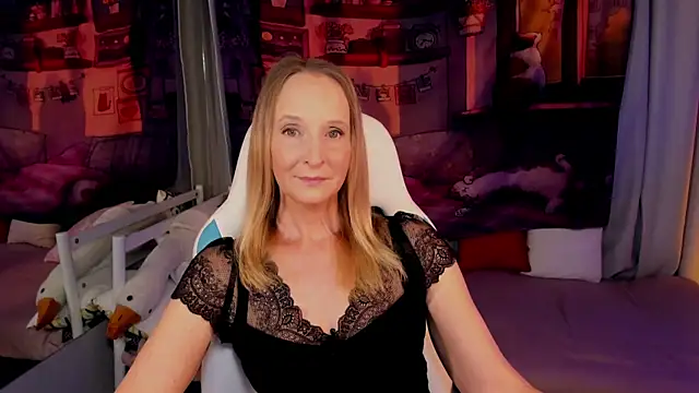 ScarlettPalmer online show from 07/18/26, 09:57