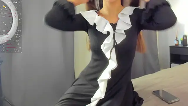 Snapshot of maddymidnight chatting on 11/19/25, 06:57 maddymidnight online show from 11/19/25, 06:57