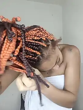 Snapshot of leona_sumiza chatting on 11/02/25, 06:32 leona sumiza online show from 11/02/25, 06:32