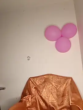 Snapshot of leona_sumiza chatting on 11/22/25, 11:53 leona sumiza online show from 11/22/25, 11:53