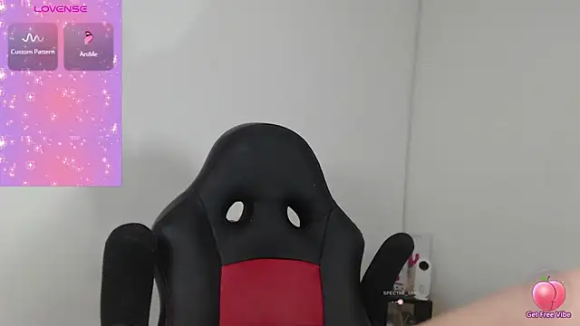 Emma Hotkiss online show from 06/04/26, 12:38