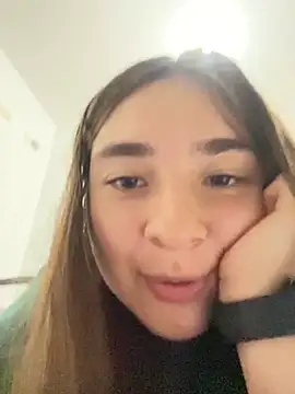 Valentina ro online show from 10/28/25, 02:26