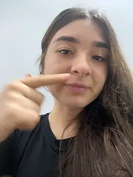 Valentina ro online show from 12/01/25, 02:16