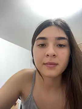 Valentina ro online show from 12/03/25, 04:31
