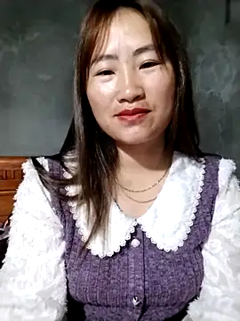 Snapshot of emini-xx chatting on 03/04/26, 10:38 emini-xx online show from 03/04/26, 10:38