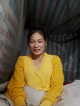 Snapshot of doggy-00 chatting on 12/03/25, 08:51 doggy-00 online show from 12/03/25, 08:51