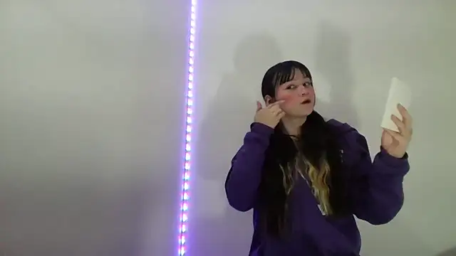 Snapshot of My_Meloddy chatting on 12/04/25, 12:14 My Meloddy online show from 12/04/25, 12:14