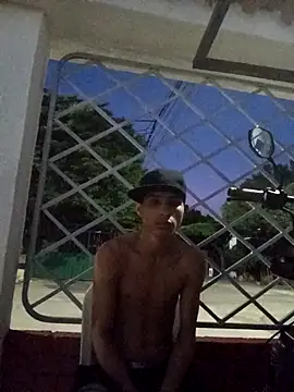 damian fort1 online show from 10/28/25, 10:08