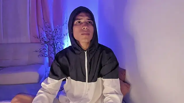 damian fort1 online show from 11/04/25, 05:17