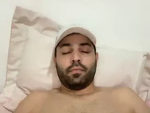 HotCamBRxh online show from 10/28/25, 01:36