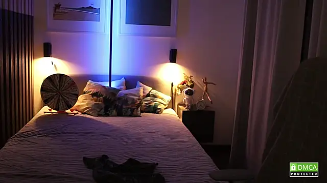 Snapshot of girl_u_never_met chatting on 11/08/25, 06:51 girl u never met online show from 11/08/25, 06:51