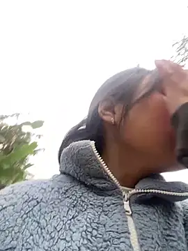 Sophia-123 online show from 12/16/25, 01:43