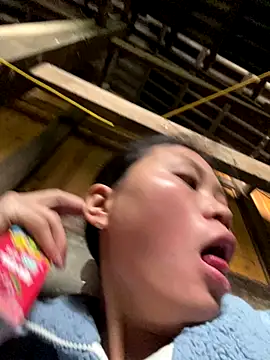 Sophia-123 online show from 12/17/25, 01:22