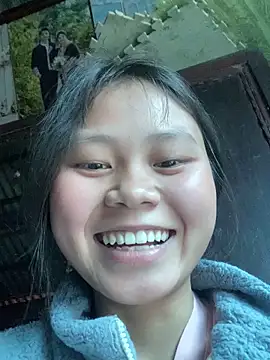 Sophia-123 online show from 12/18/25, 02:06