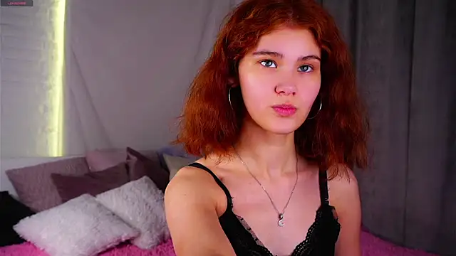 YettaCalabria online show from 06/03/26, 02:33