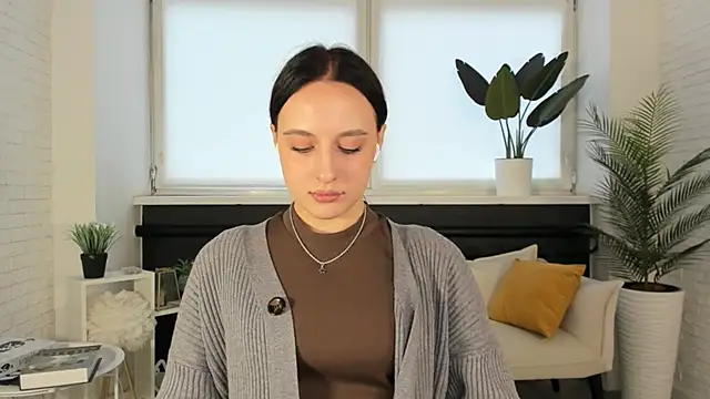 TalishaSturdy online show from 10/28/25, 09:35