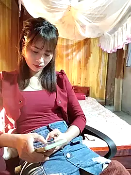 Em xinh01 online show from 12/20/25, 01:29