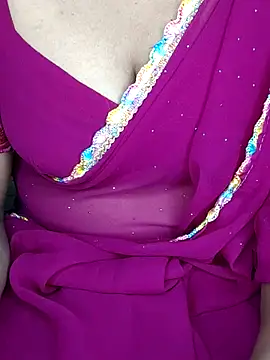 shreyareddy99 online show from 12/21/25, 02:46