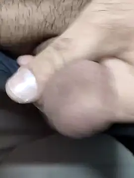 Snapshot of centro6891 chatting on 11/30/25, 09:57 centro6891 online show from 11/30/25, 09:57