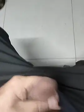 Snapshot of centro6891 chatting on 12/03/25, 03:21 centro6891 online show from 12/03/25, 03:21