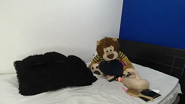 EmmilyConnor online show from 07/20/26, 02:30