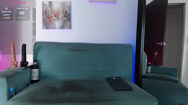 evelinmartinez online show from 05/26/26, 07:43