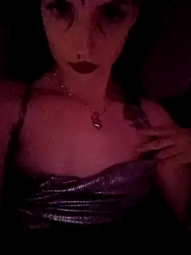 Heavenlyangelforever online show from 10/29/25, 04:15