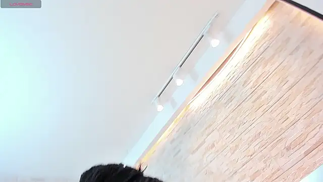 sheinny brown online show from 12/13/25, 07:53