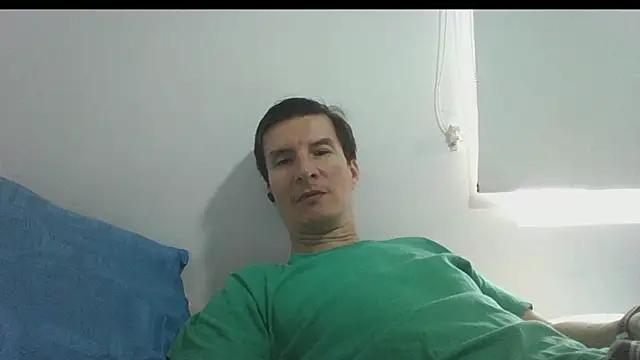 carliesexyman online show from 11/15/25, 01:51