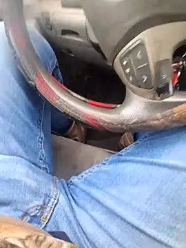 mommiesboy0903 online show from 10/28/25, 01:14