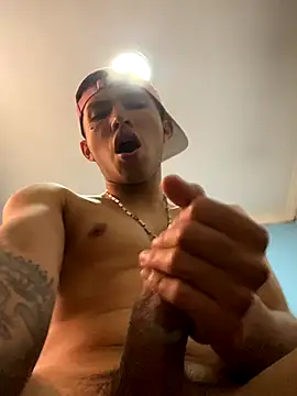 Snapshot of jacob_sc chatting on 11/04/25, 04:06 jacob sc online show from 11/04/25, 04:06