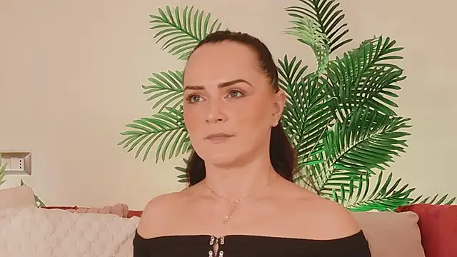 Snapshot of SiennaRosse chatting on 03/11/26, 09:21 SiennaRosse online show from 03/11/26, 09:21