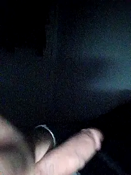 Snapshot of Fa7l1995 chatting on 11/18/25, 12:05 Fa7l1995 online show from 11/18/25, 12:05