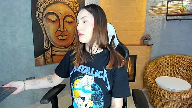 DakotaRussell  online show from 11/07/25, 11:10