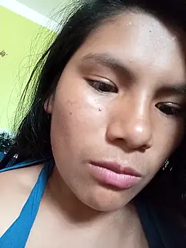 BellaquitA06 online show from 12/16/25, 04:01