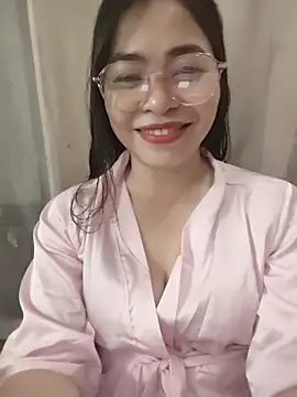 Bamboo-niee123 online show from 05/18/26, 01:24