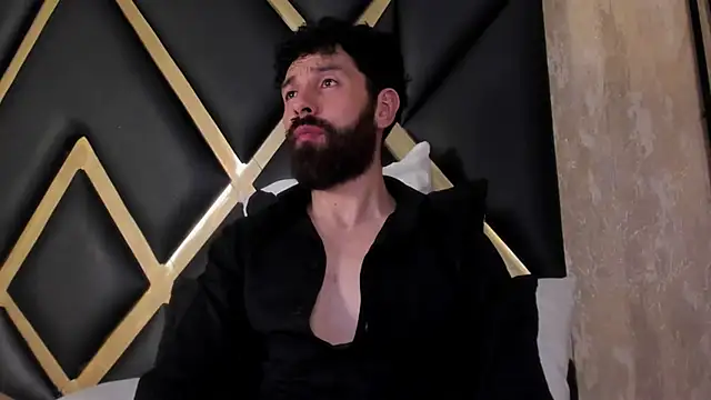 Snapshot of jackfoden01 chatting on 11/04/25, 03:38 jackfoden01 online show from 11/04/25, 03:38