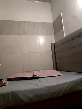 Snapshot of Hairy_ptt chatting on 11/23/25, 04:07 Hairy ptt online show from 11/23/25, 04:07