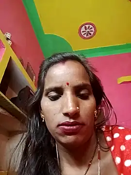 Snapshot of Anju_setty chatting on 11/14/25, 07:01 Anju setty online show from 11/14/25, 07:01