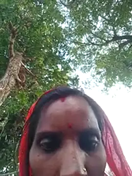 Snapshot of Anju_setty chatting on 11/22/25, 08:57 Anju setty online show from 11/22/25, 08:57