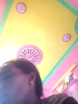 Snapshot of Anju_setty chatting on 12/16/25, 09:58 Anju setty online show from 12/16/25, 09:58