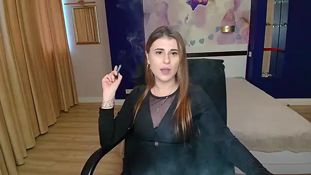 Snapshot of DemmyRose chatting on 11/10/25, 01:21 DemmyRose online show from 11/10/25, 01:21